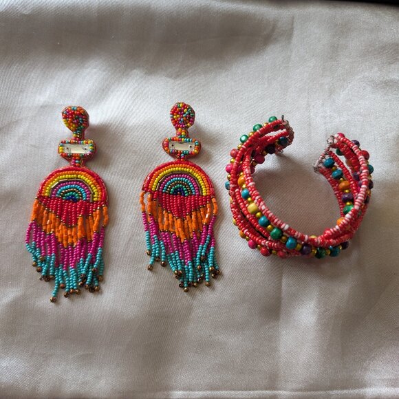 African pattern Beaded cuff bracelet/Earrings - Picture 1 of 7